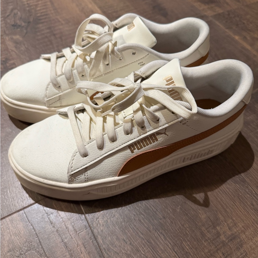 Puma 10 women’s platform tennis shoes